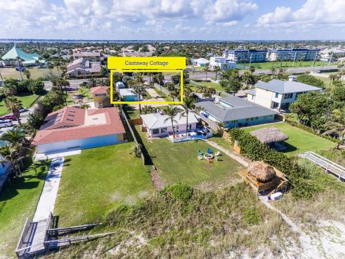 Castaway Cottage paradise at the beach! in 印第亞蘭提