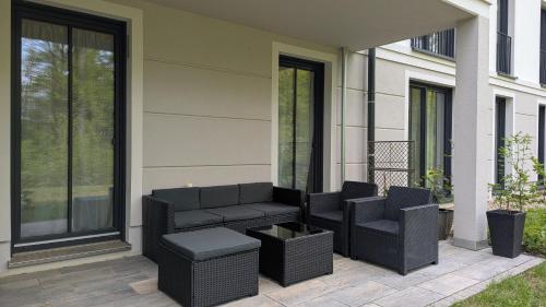 Modernes voll möbliertes Apartment am See mit Garten, nahe BER (Modernes voll mobliertes Apartment am See mit Garten, nahe BER) in 貝斯滕塞