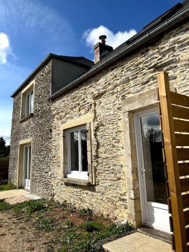 Viesnīcas āriene, Le relais de Noron in Subles