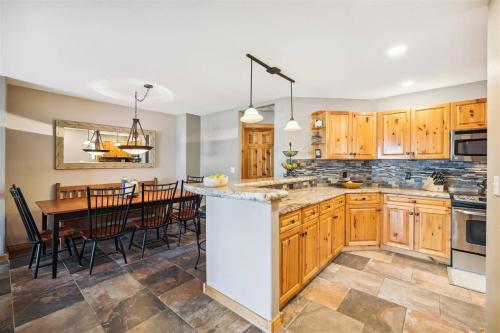 Exterior view, 4 Bedroom Townhome Near Snowflake Lift - Walk To Slopes! in Breckenridge (CO)