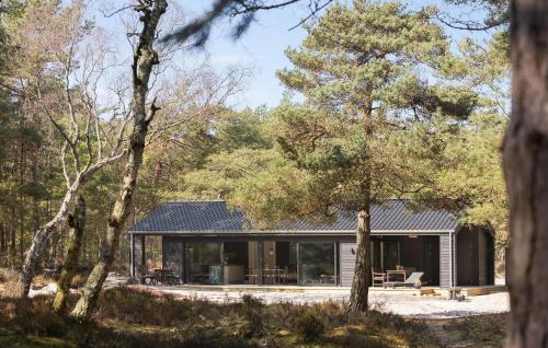 Stunning Home In Nexø With Wifi - Location saisonnière - Neksø