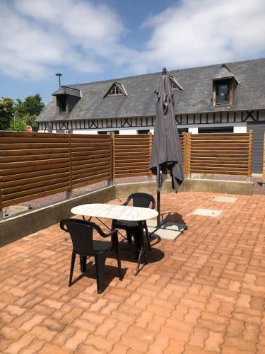 Maison chaleureuse pour petit week-end en amoureux in Sassetot-le-Mauconduit