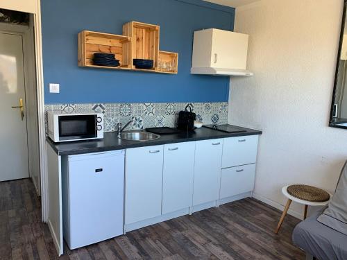 Appartement aux Sablettes, vue mer, plages en bas de la résidence