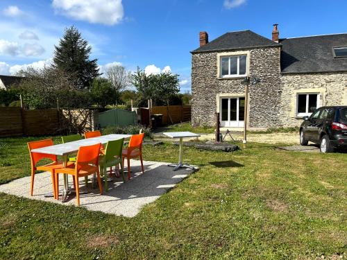 Viesnīcas āriene, Le relais de Noron in Subles