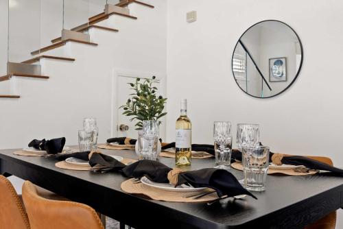 New Listing Dodger Clubhouse by Colby & Conrad, Лос-Анджелес (фото 6)