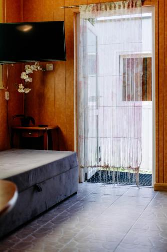 One-Bedroom Chalet image 2