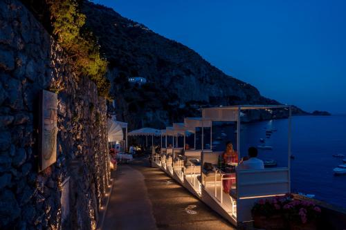 ห้องอาหาร, โรงแรมออนดา แวร์เด (Hotel Onda Verde) in ปราอีอาโน่