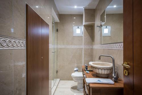 Villa with Sea View image 8
