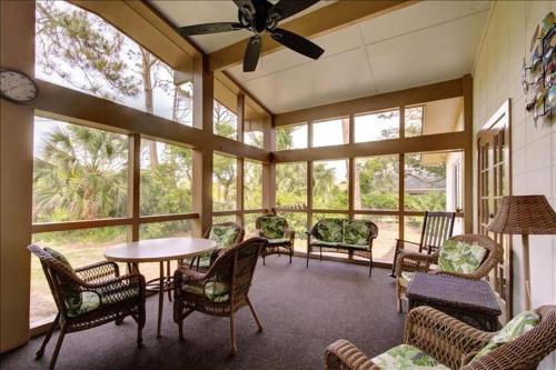 Doral Cottage
