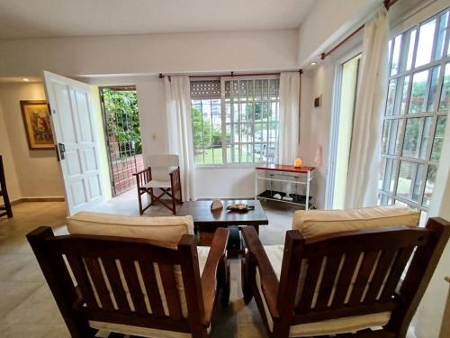 Three-Bedroom House room in Casa Familiar Centro Playa