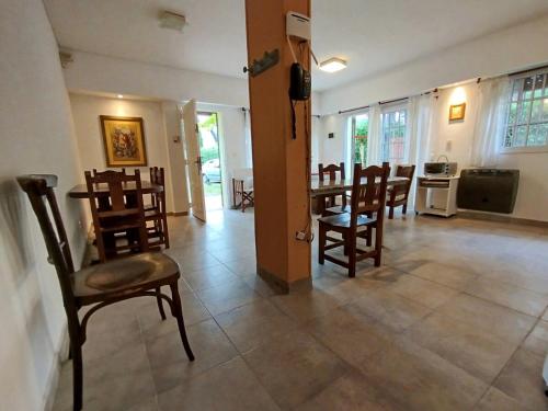 Three-Bedroom House image 3
