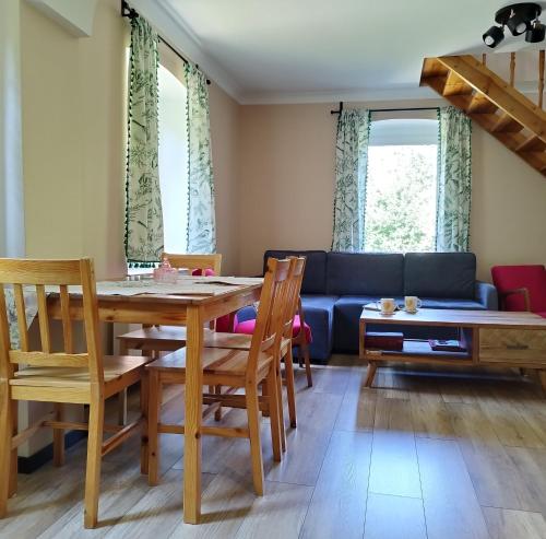 Apartamenty u Gołębiewskich (Apartamenty u Golebiewskich) in Stara Kamienica