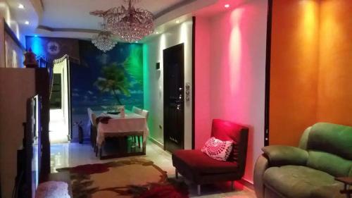 Private Room In Apartment with Sea & Hilton View 3