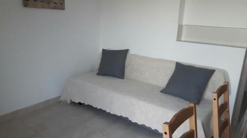 1 double bed, 1 sofa bed
