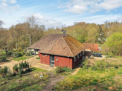 6 person holiday home in Asperup