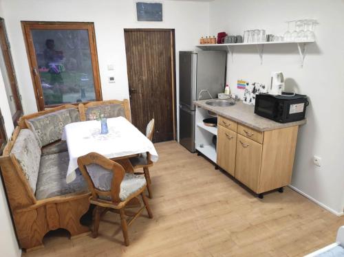 Lesni chaty "Hogo Fogo" in 基特利察