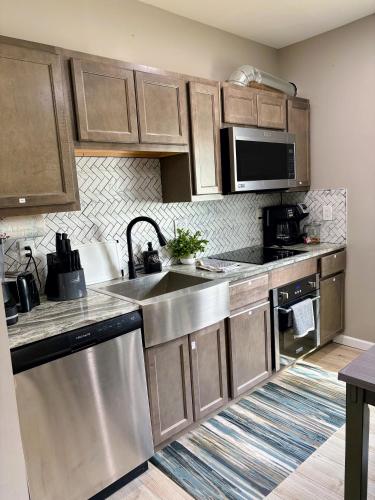 Nice and cozy whole house 25min to Niagara falls in 버팔로