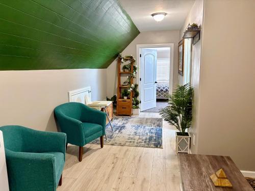 Nice and cozy whole house 25min to Niagara falls in 버팔로