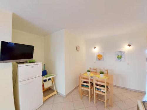 บริการและสิ่งอำนวยความสะดวก, Apartments with parking space Palit, Rab - 24108 in ปาลิต