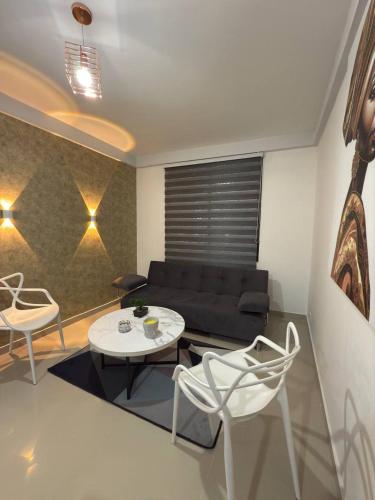 Granada Luxury Loft - image 4