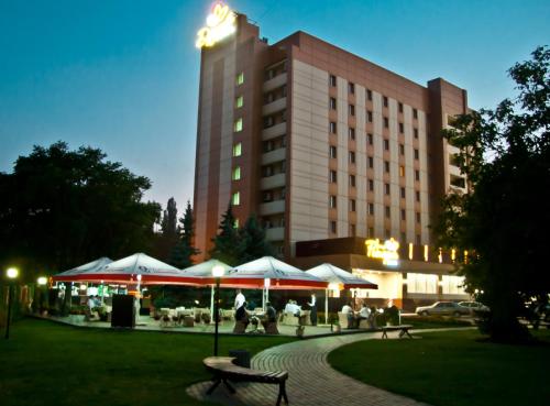 Druzhba Hotel 