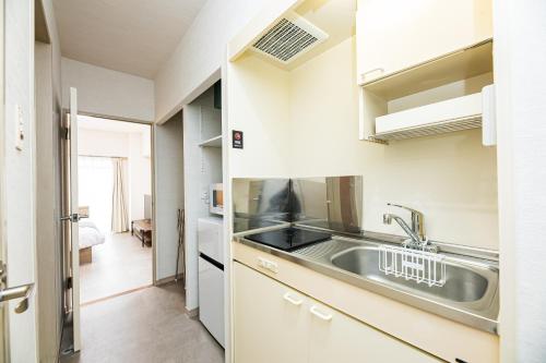 Konyha, Portside Avenue near Fukuoka Városi Művészeti Múzeum