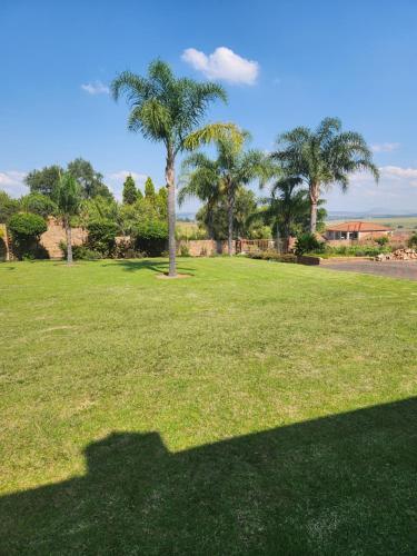 The Hills at 1 Meeu The Hills at 1 Meeu