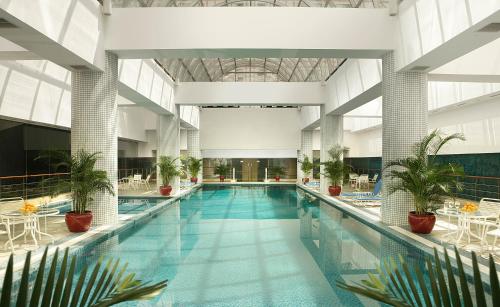 Swimming pool, Ningbo Portman Plaza Hotel in Jiangdong District
