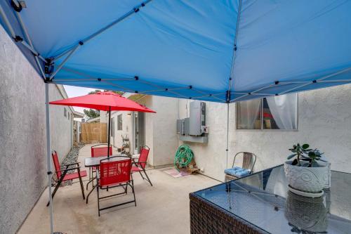 7 Mi to Soboba Casino Hemet Home with Patios! in Hemet