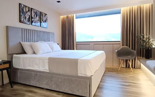 Go Living & Suites, modern suite, great view, suite Moderna, gran vista, Poblado