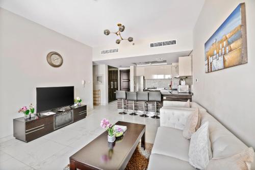 StoneTree - Spacious 2BR in Peaceful Community - image 13