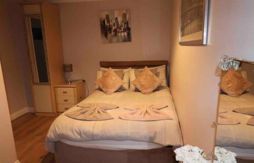 Home away from home 3 bedroom house in Quinton