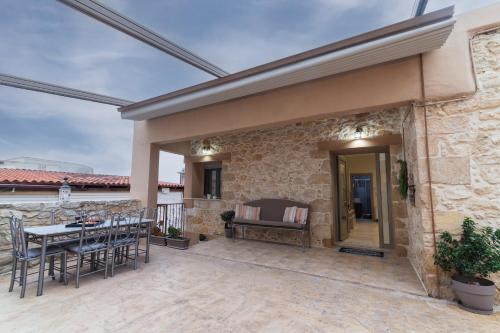 Silva Luxury House in Mires (South Crete) in Moires