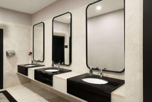 Ramada by Wyndham Erbil Gulan Street