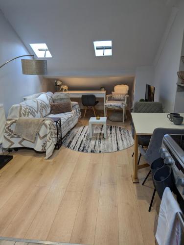Cosy Modern One Bedroom in Hammersmith - image 8