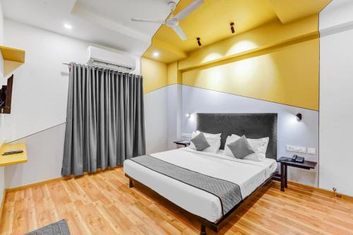 UPAR Hotels Nungambakkam Nearby US Consulate Apollo hospital Sankara Nethralaya – Chennai, IL