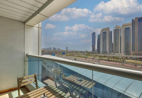 Near Metro Station - 1BR in Marina Diamond 3, Dubai Marina - Allsopp & Allsopp, Dubai (photo 5)