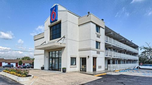 Motel 6-Maple Shade Township, NJ - Philadelphia - Mt Laurel