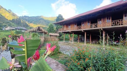Exterior view, BanLien Forest Lao Cai in Bac Ha (Lao Cai)