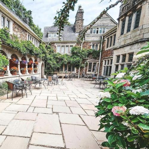Lewtrenchard Manor - image 8
