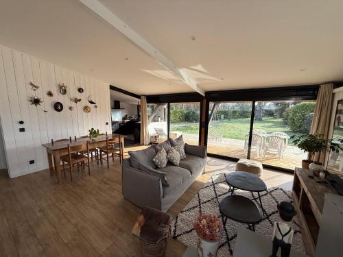 Létesítmények, Petite Girolle in Carcans