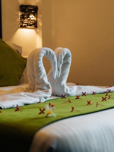 Sundaras Sigiriya Jungles Caves Resort