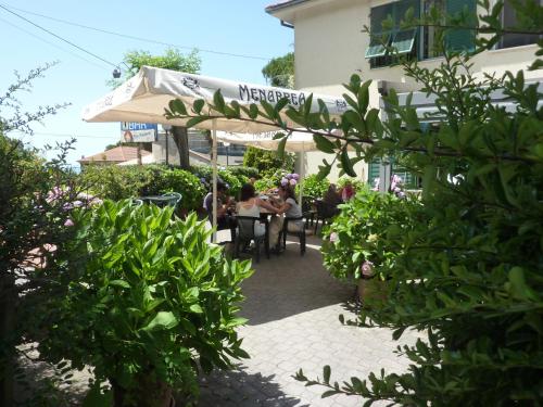 西尔维娅酒店 西尔维娅酒店