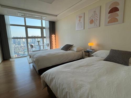 Seoul Station Studio-City View 3