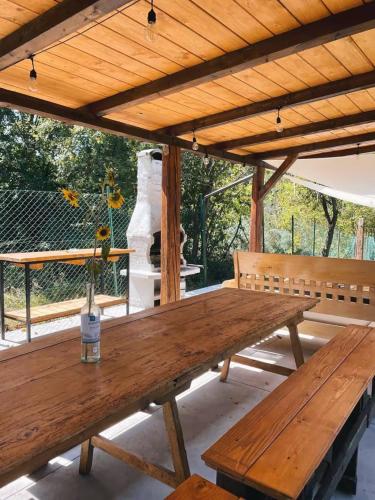 Iekārtas, Casale Viozzi - Casa Vacanze con piscina nelle Marche in Montefalcone Appennino