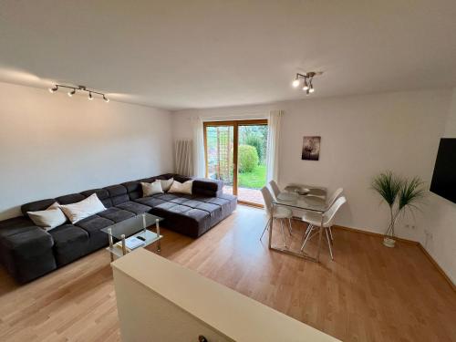 صالة مشتركة/ منطقة التلفزيون, Gemütliche Ferienwohnung im Herzen des Schwarzwaldes (Gemutliche Ferienwohnung im Herzen des Schwarzwaldes) in Niedereschach