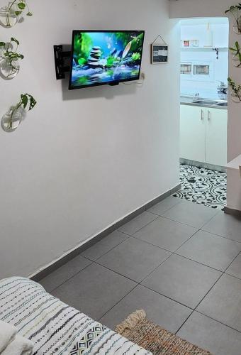 A country house in the city in Petah Tikva