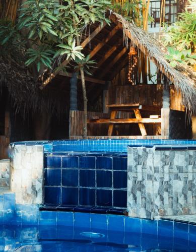 Sundaras Sigiriya Jungles Caves Resort