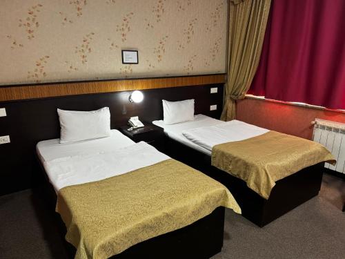 Alp Inn Hotel – Baku, AZ