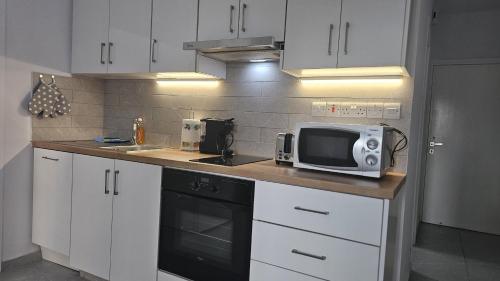 STAY Historia Apartment - image 2